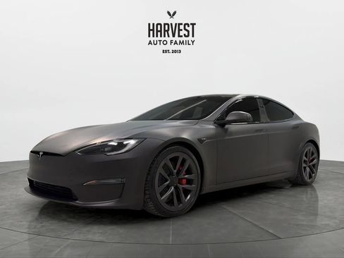 Used 2024 Tesla Model S Plaid image 1