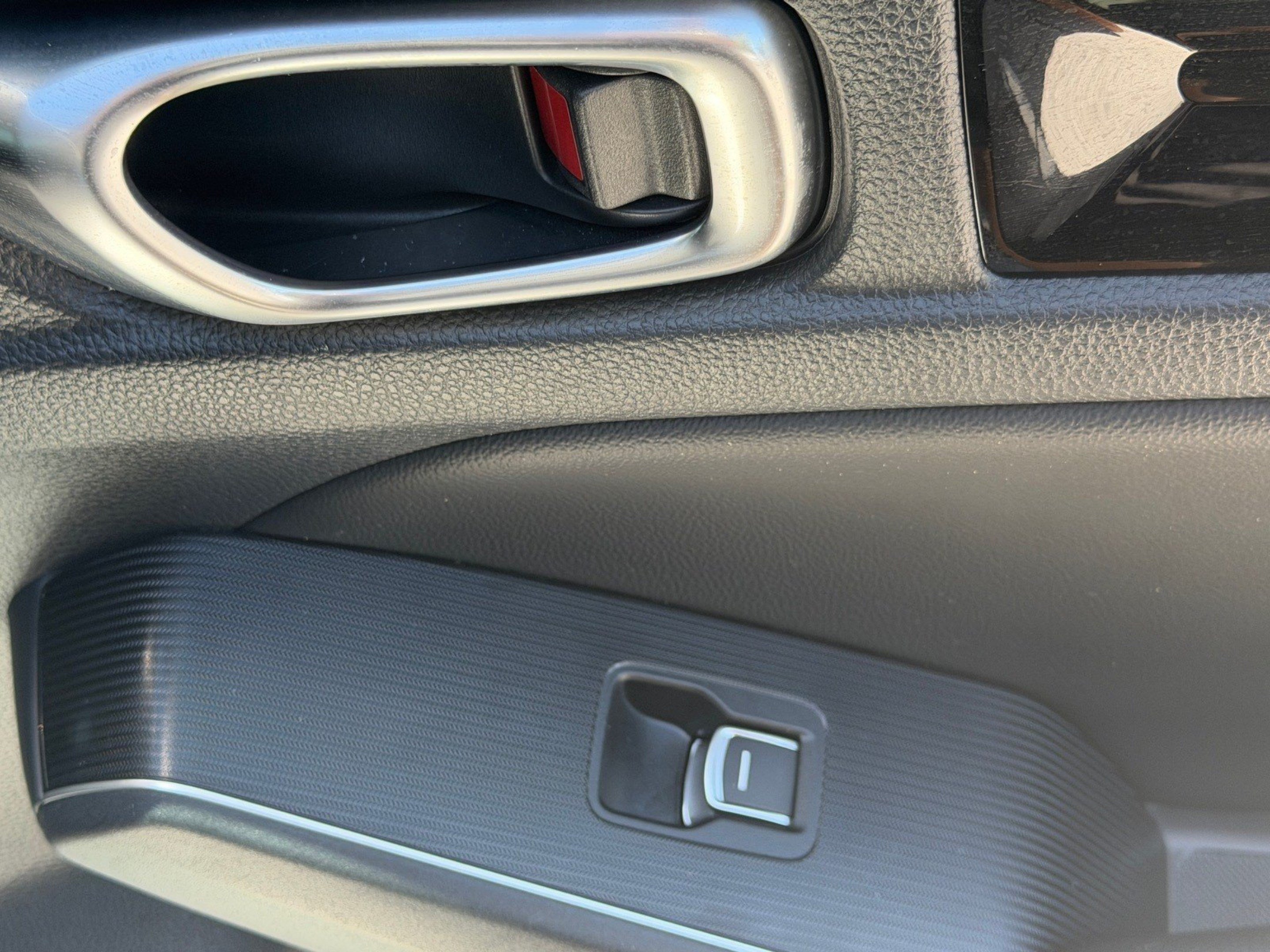 Used 2023 Honda Civic Touring image 10