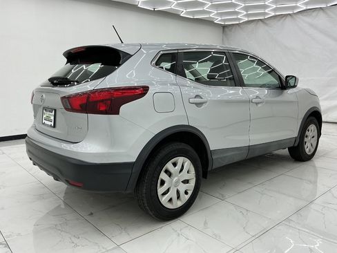 Used 2019 Nissan Rogue Sport S AWD/4WD image 11