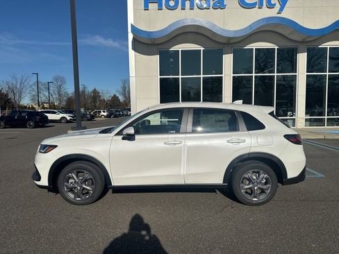 New 2026 Honda HR-V LX image 5