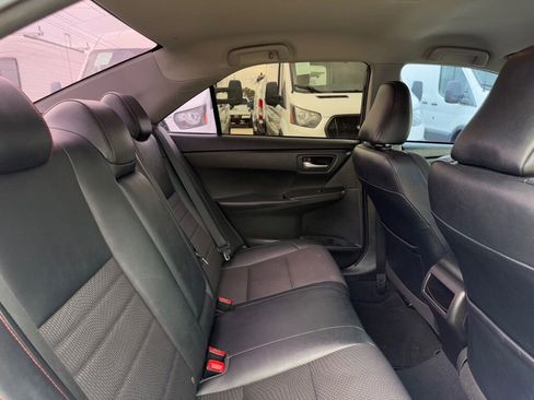 Used 2017 Toyota Camry LE image 18
