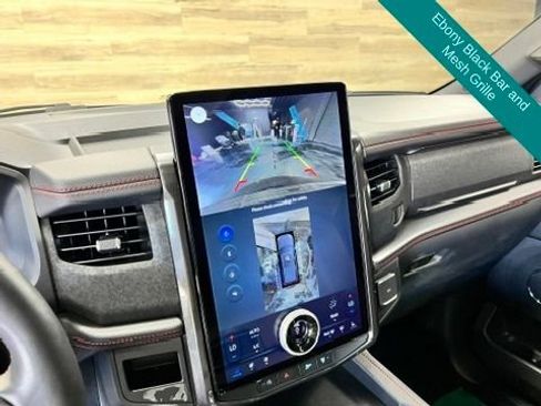 Used 2024 Ford Expedition Limited AWD/4WD image 16