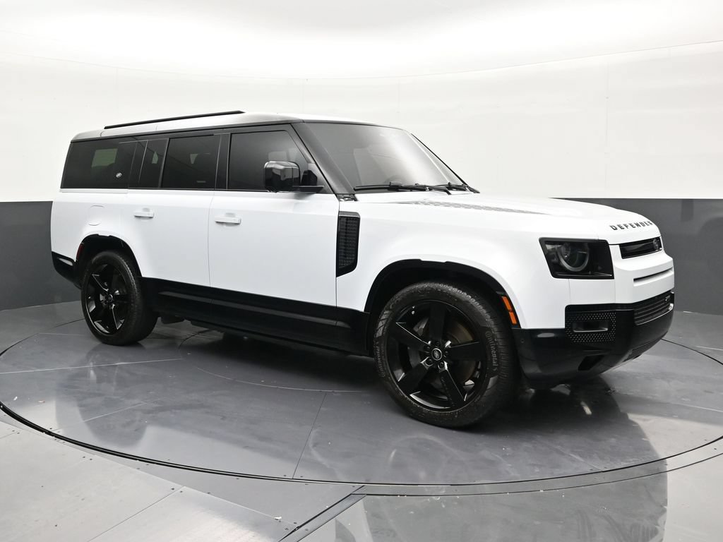 Used 2023 Land Rover Defender 130 X-Dynamic SE AWD/4WD image 7
