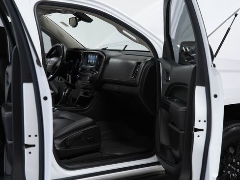 Used 2022 GMC Canyon AT4 AWD/4WD image 10