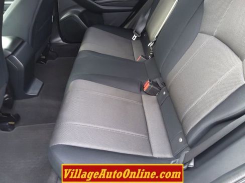 Used 2019 Subaru Crosstrek 2.0i image 24