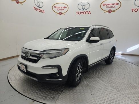 Used 2022 Honda Pilot Touring image 2