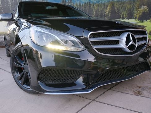 Used 2014 Mercedes-Benz E 350 Sedan w/ Premium 1 Package image 6