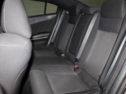 Used 2018 Dodge Charger R/T Scat Pack w/ Beats Audio Group image 13