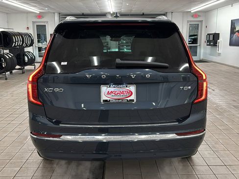 New 2026 Volvo XC90 T8 Ultra w/ Protection Package Premier image 6