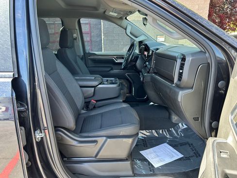 Used 2023 Chevrolet Silverado 1500 LT AWD/4WD image 28