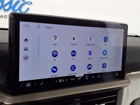 Used 2025 Ford Explorer Active image 21