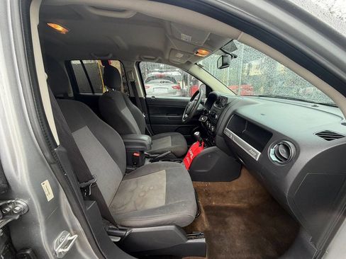 Used 2016 Jeep Compass Sport w/ Power Value Group FWD image 13