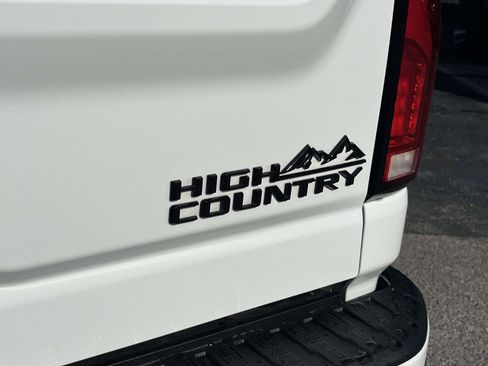 Used 2024 Chevrolet Silverado 3500 High Country w/ High Country Premium Package AWD/4WD image 12