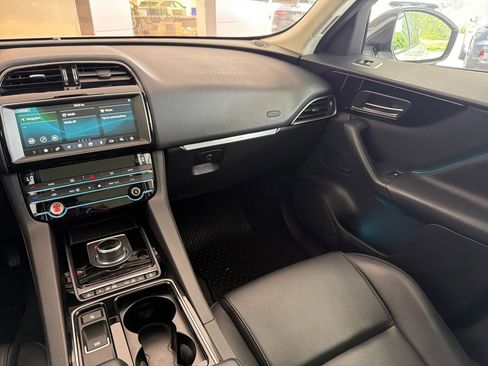 Used 2020 Jaguar F-PACE Premium AWD/4WD image 29
