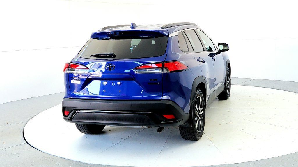 Certified 2024 Toyota Corolla Cross AWD Hybrid w/ Convenience Package image 5