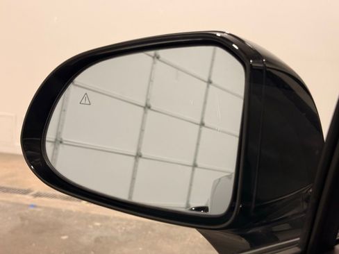 Used 2022 Hyundai Santa Fe SEL image 12