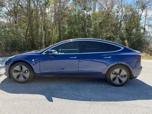 Used 2019 Tesla Model 3 image 13