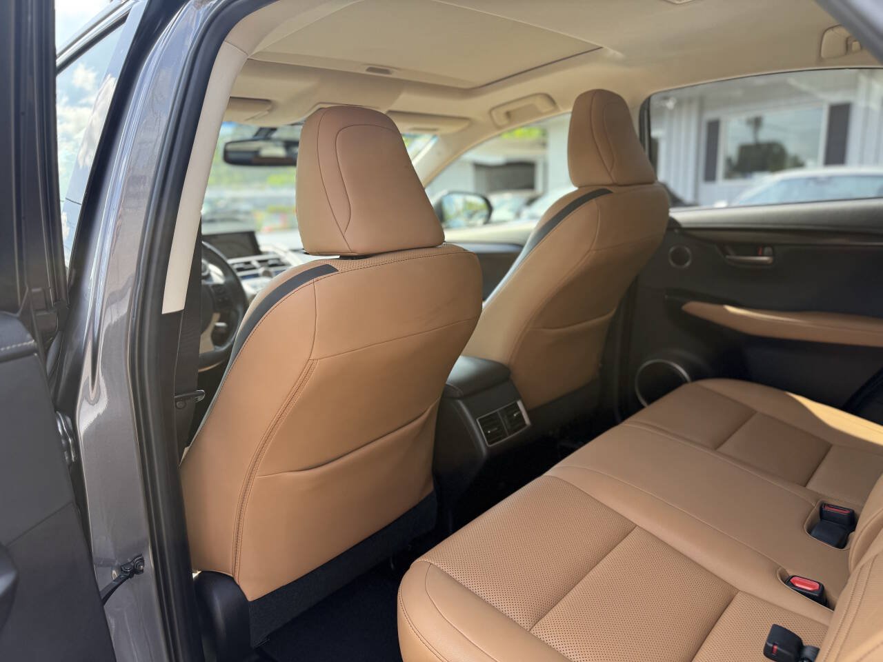 Used 2016 Lexus NX 200t AWD w/ Premium Package image 16