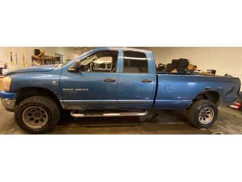 Used 2006 Dodge Ram 2500 Truck SLT w/ Quad Cab Big Horn Value Group image 3