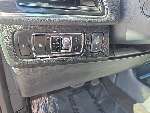 Used 2024 Lincoln Navigator L 4WD image 14