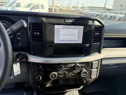 New 2026 Ford F550 4x4 Crew Cab image 9