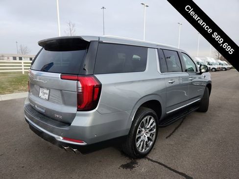 Used 2025 GMC Yukon XL Denali image 8