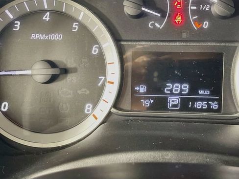 Used 2014 Nissan Sentra SR FWD image 13