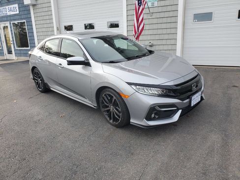 Used 2020 Honda Civic Sport Touring image 2