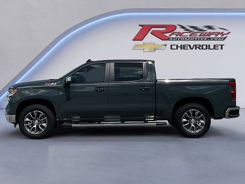 New 2026 Chevrolet Silverado 1500 LT w/ Z71 Off-Road Package AWD/4WD image 2