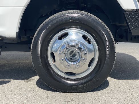 Used 2019 Ford F350 XL w/ STX Appearance Package AWD/4WD image 39