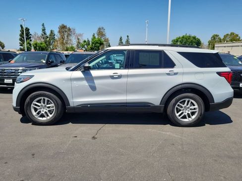 Used 2026 Ford Explorer Active w/ Active Comfort Package RWD image 29