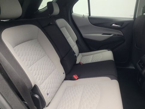 Used 2020 Chevrolet Equinox LS w/ LS Convenience Package image 19