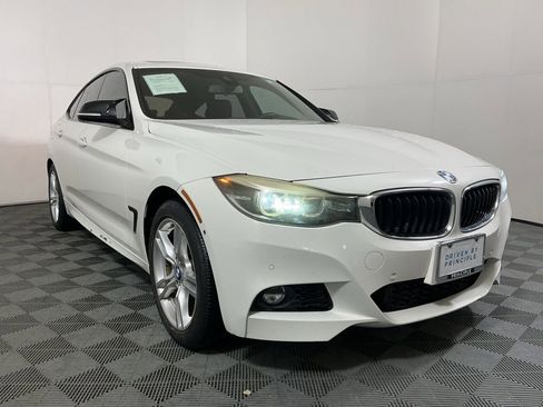 Used 2017 BMW 330i Gran Turismo xDrive image 4