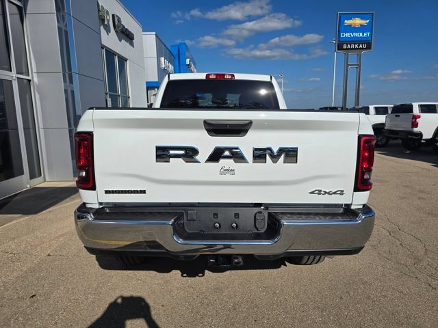 Used 2025 RAM 2500 Big Horn AWD/4WD image 5