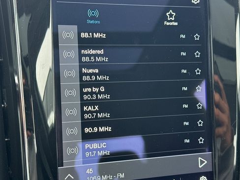 Used 2024 Volvo S60 B5 Plus image 19