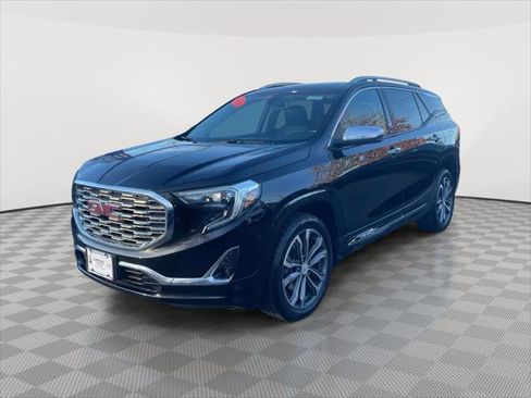 Used 2019 GMC Terrain Denali image 3