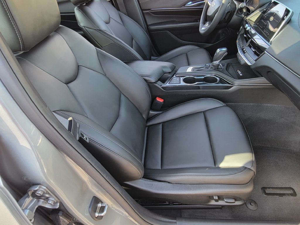 Used 2024 Cadillac CT4 Luxury w/ Sun And Sound Package RWD image 19