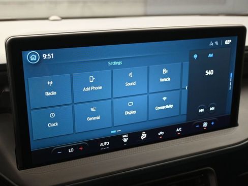 New 2025 Ford Maverick XL w/ Equipment Group 102A image 13