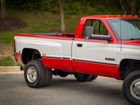 Used 1994 Dodge Ram 3500 Truck 4x4 Regular Cab image 4