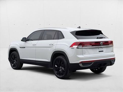 New 2026 Volkswagen Atlas Cross Sport SE image 8