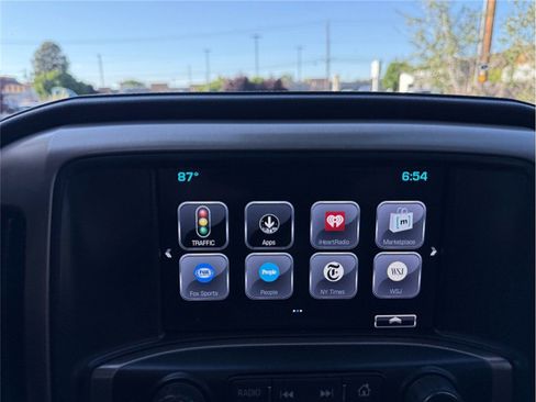 Used 2018 GMC Sierra 2500 Denali w/ Duramax Plus Package AWD/4WD image 20