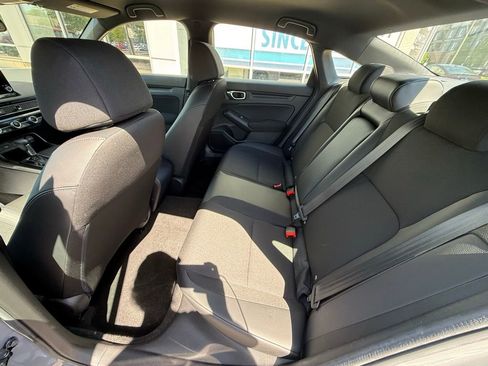Used 2025 Honda Civic Sport image 7
