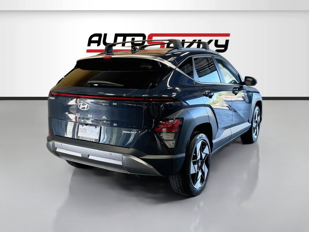 Used 2025 Hyundai Kona Limited AWD/4WD image 7