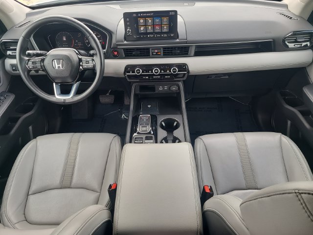 Used 2023 Honda Pilot EX-L image 12