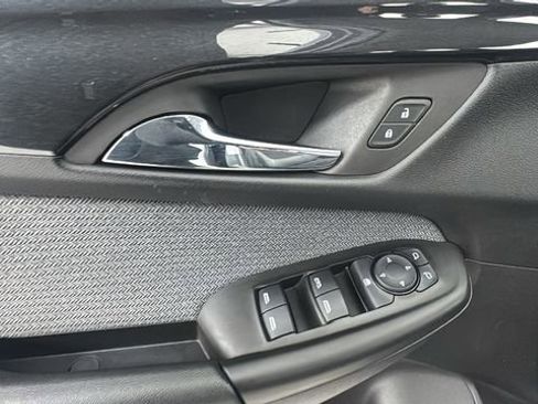 Used 2025 Chevrolet TrailBlazer LT image 19