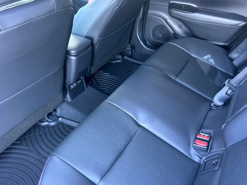 New 2026 Toyota Prius Plug-In Hybrid FWD image 10