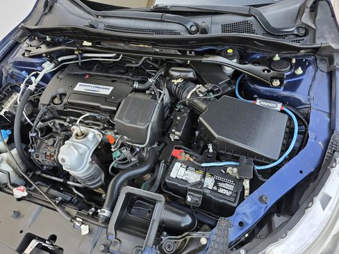 Used 2016 Honda Accord Sport image 30