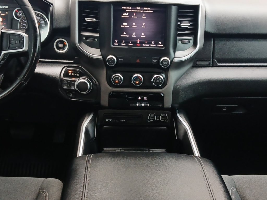 Used 2019 RAM 1500 Big Horn AWD/4WD image 3