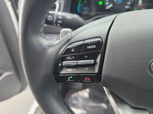 Used 2019 Hyundai Ioniq Limited image 29