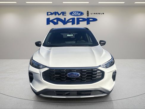 New 2026 Ford Escape ST-Line w/ Tech Pack #1 AWD/4WD image 3